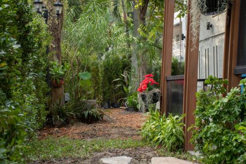 lazy sandals koh samed