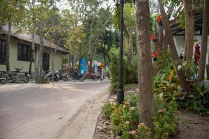 lazy sandals koh samed