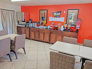 travelodge by wyndham houston hobby airport