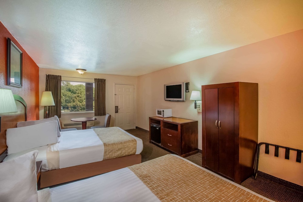 travelodge by wyndham houston hobby airport