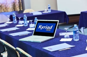 kyriad bellegarde geneve