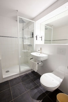 kyriad bellegarde geneve