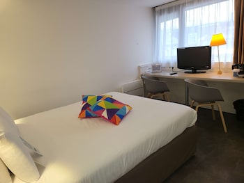 kyriad bellegarde geneve