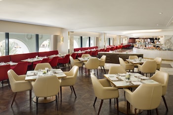 the hotel galleria jeddah curio collection by hilton