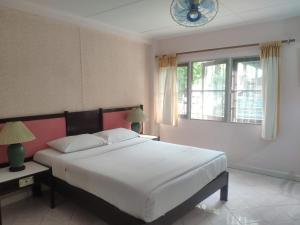 changpuak hotel