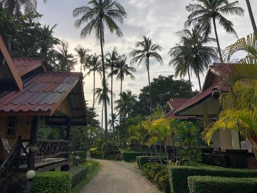 moonwalk lanta resort