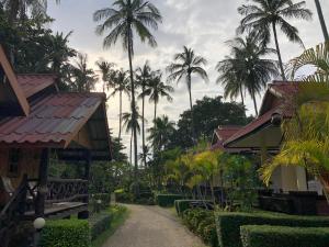 moonwalk lanta resort