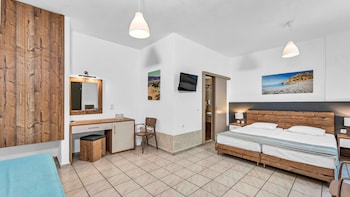 almare beach hotel