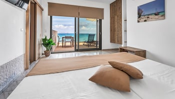 almare beach hotel