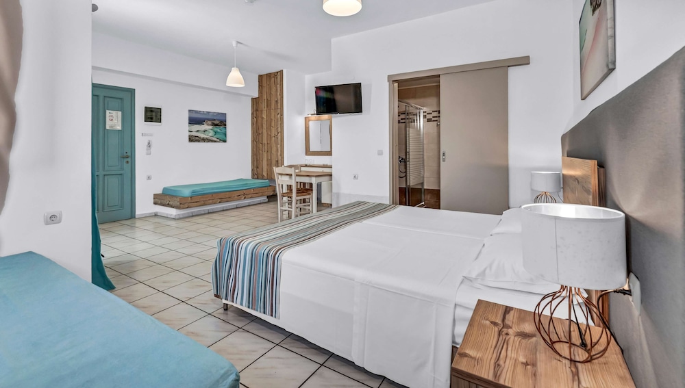 almare beach hotel