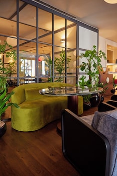 the stay boulevard nisantasi