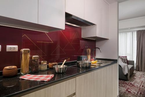 somerset central salcedo makati