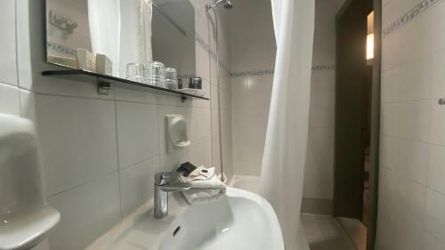 sliema marina hotel