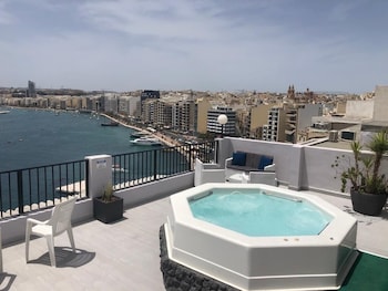 sliema marina hotel