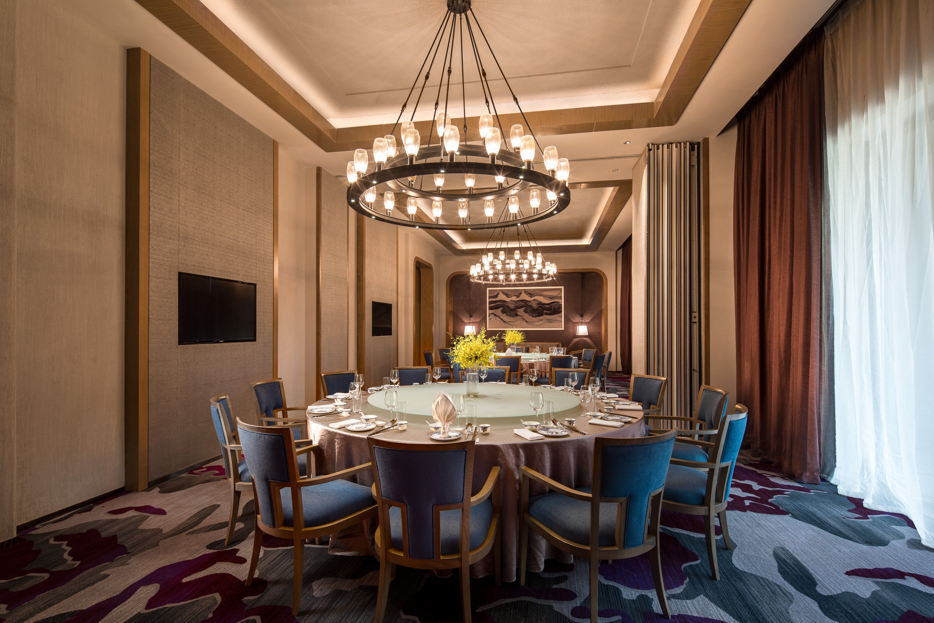 crowne plaza qingdao oriental movie metropolis an ihg hotel