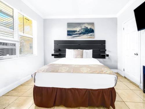 hollywood beach seaside