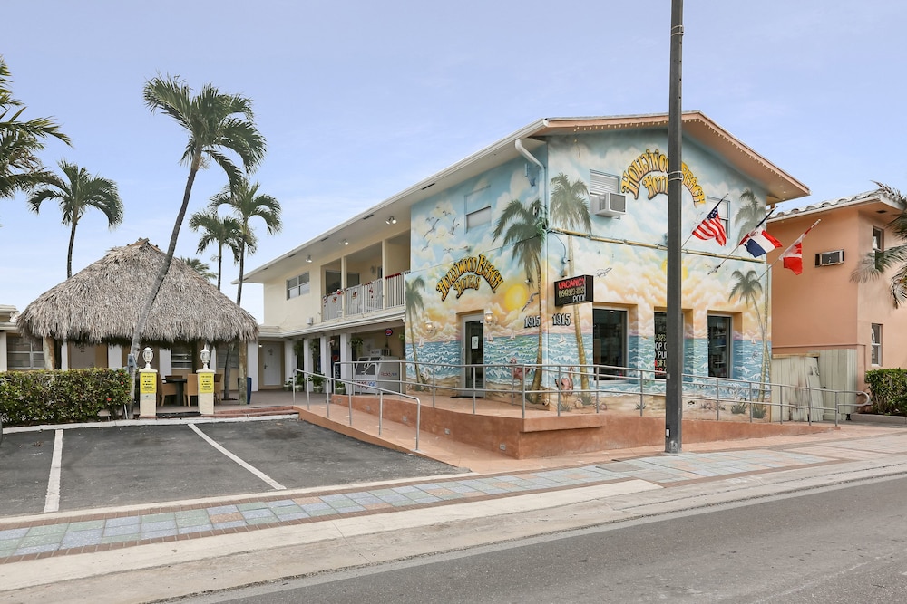 hollywood beach seaside