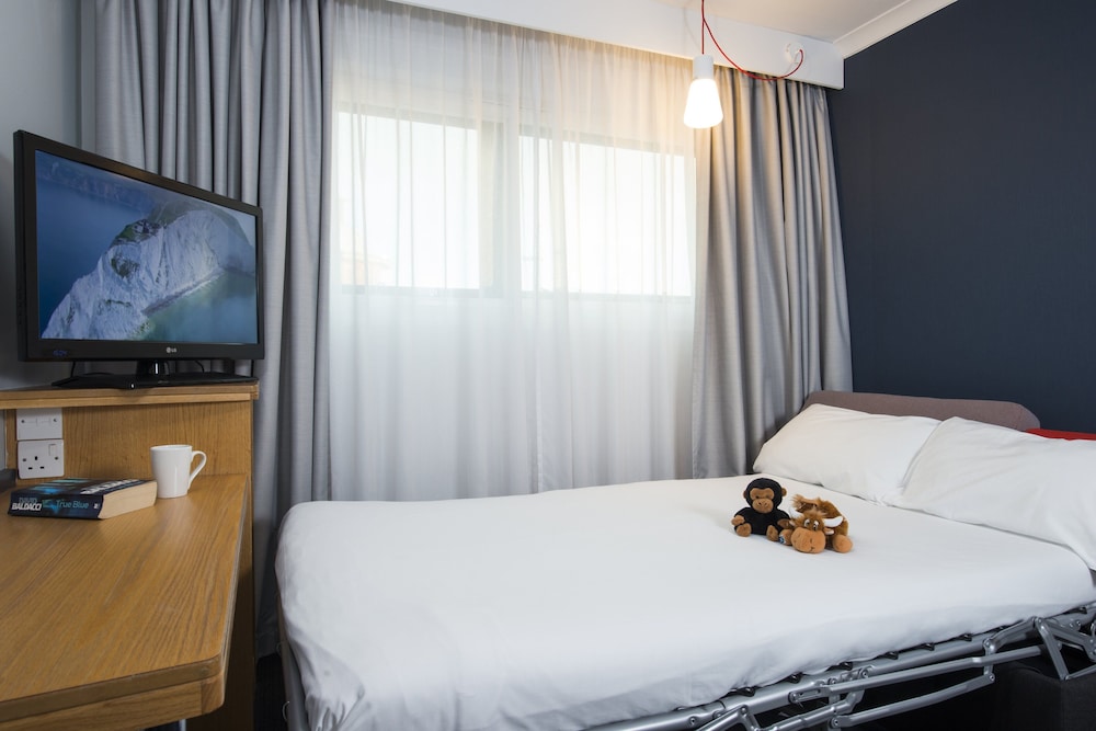 holiday inn express east midlands airport an ihg hotel