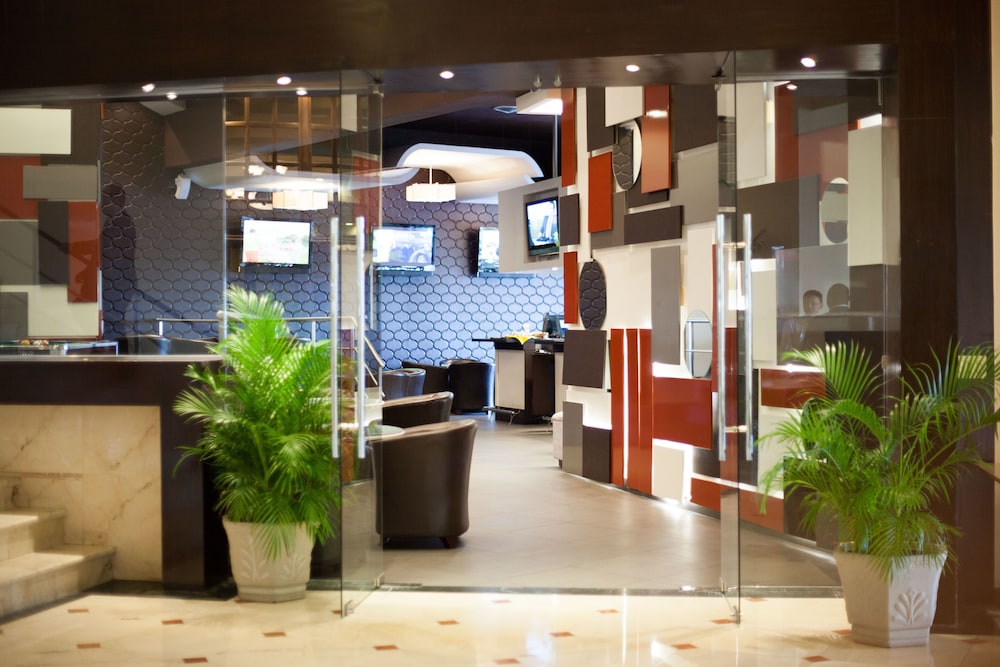 plaza paitilla inn hotel