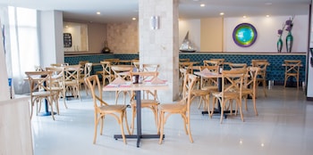 leblon suites hotel