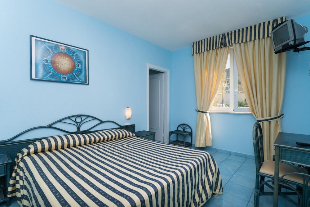 hotel il nespolo