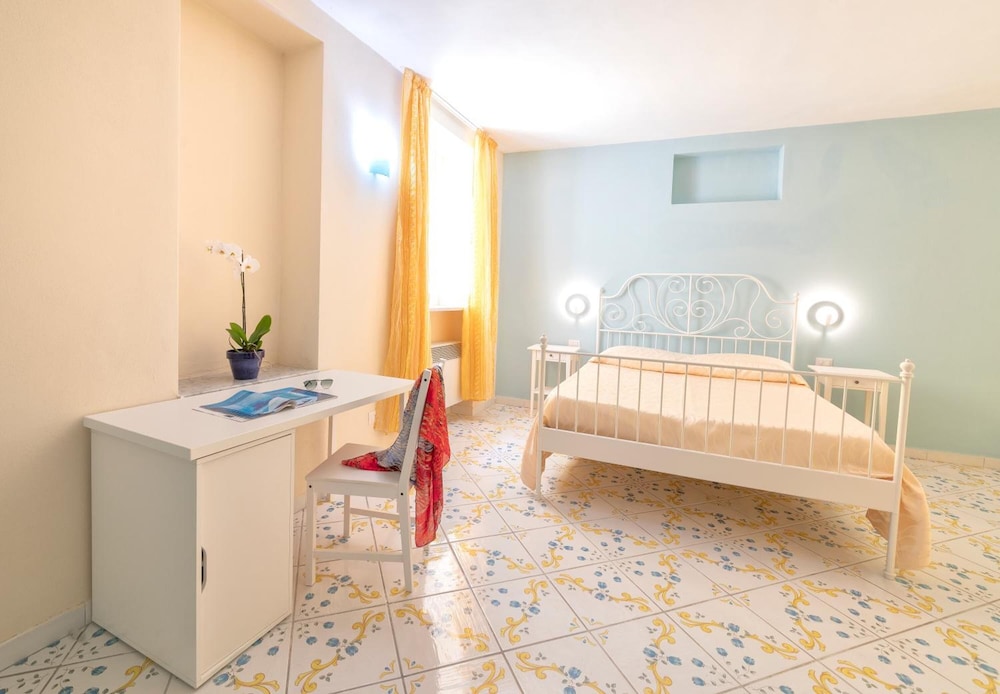 hotel il nespolo