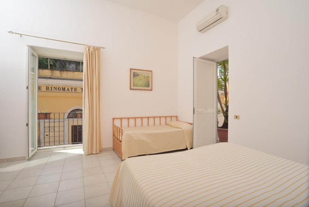 hotel il nespolo