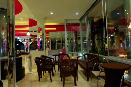 j a villa pattaya hotel