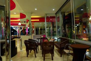 j a villa pattaya hotel