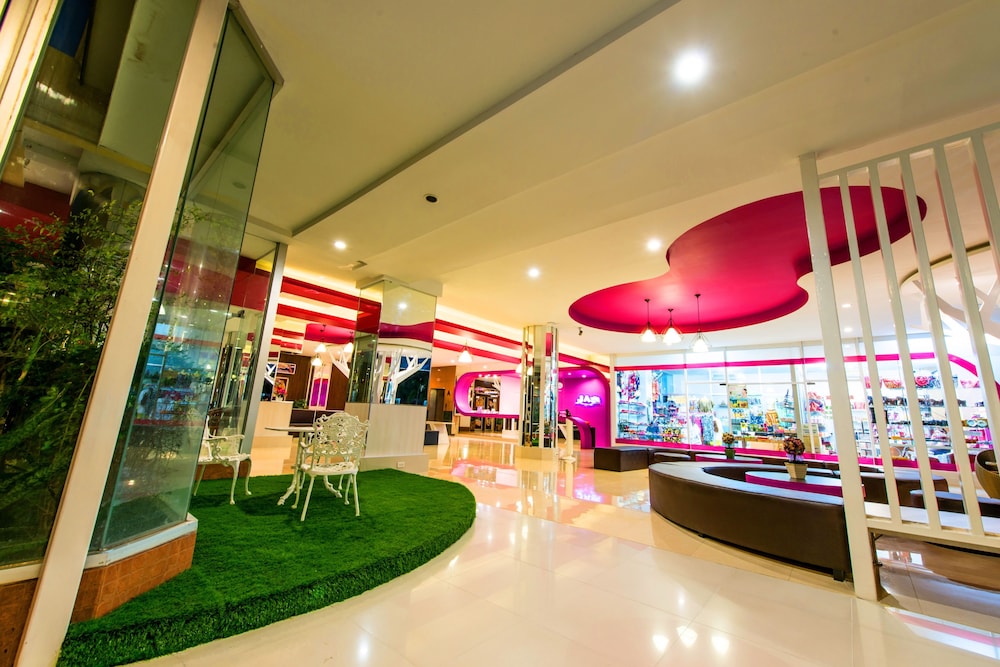 j a villa pattaya hotel