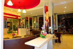 j a villa pattaya hotel