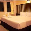 j a villa pattaya hotel