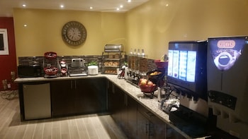 parkway motel and european lodges