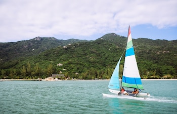 lalya ninh van bay
