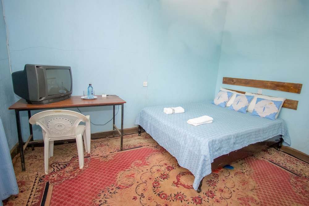 engo airport resort kitale