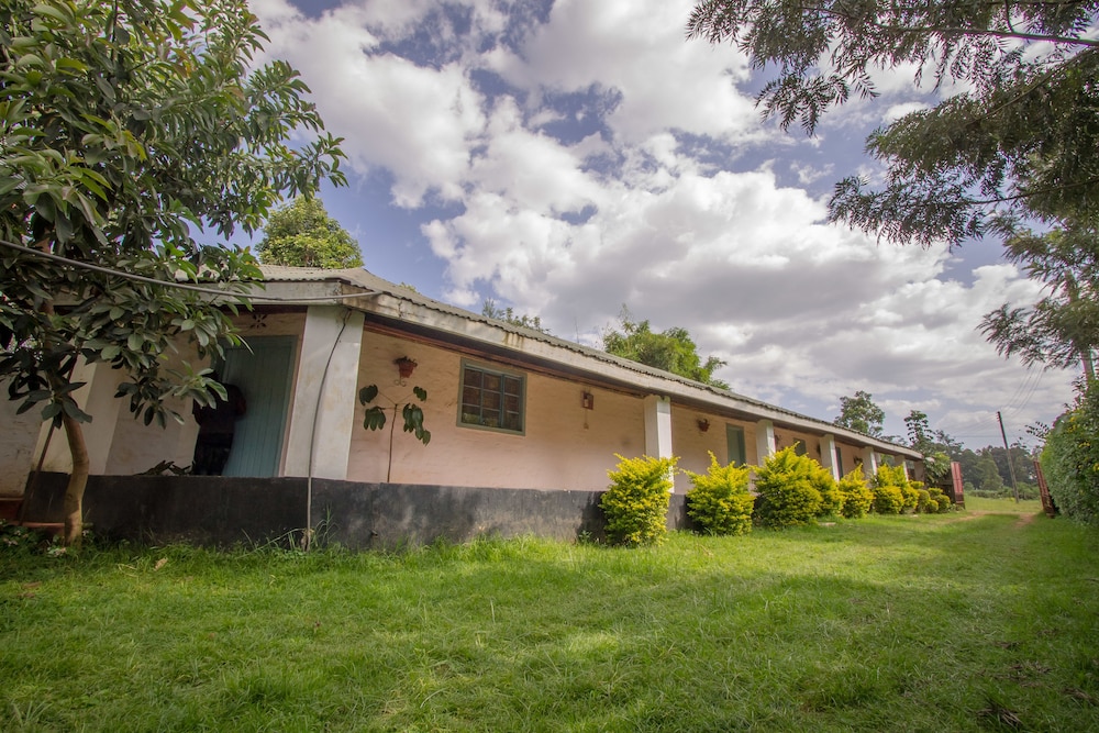 engo airport resort kitale