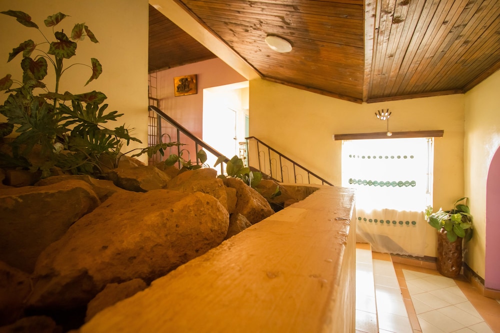 engo airport resort kitale