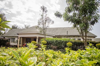 engo airport resort kitale