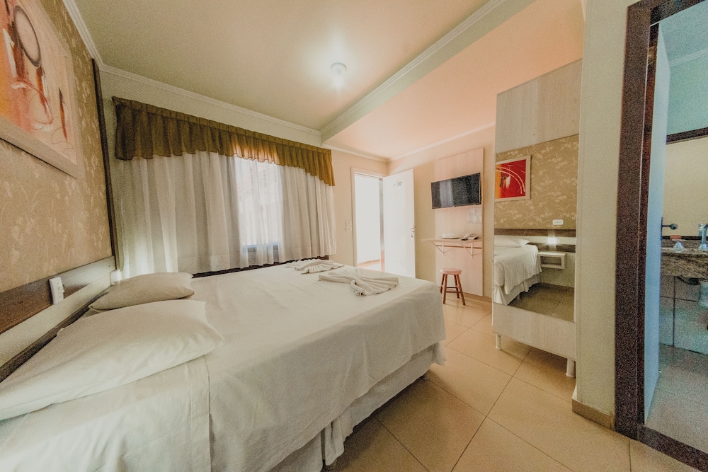 charm iguassu suites pousada