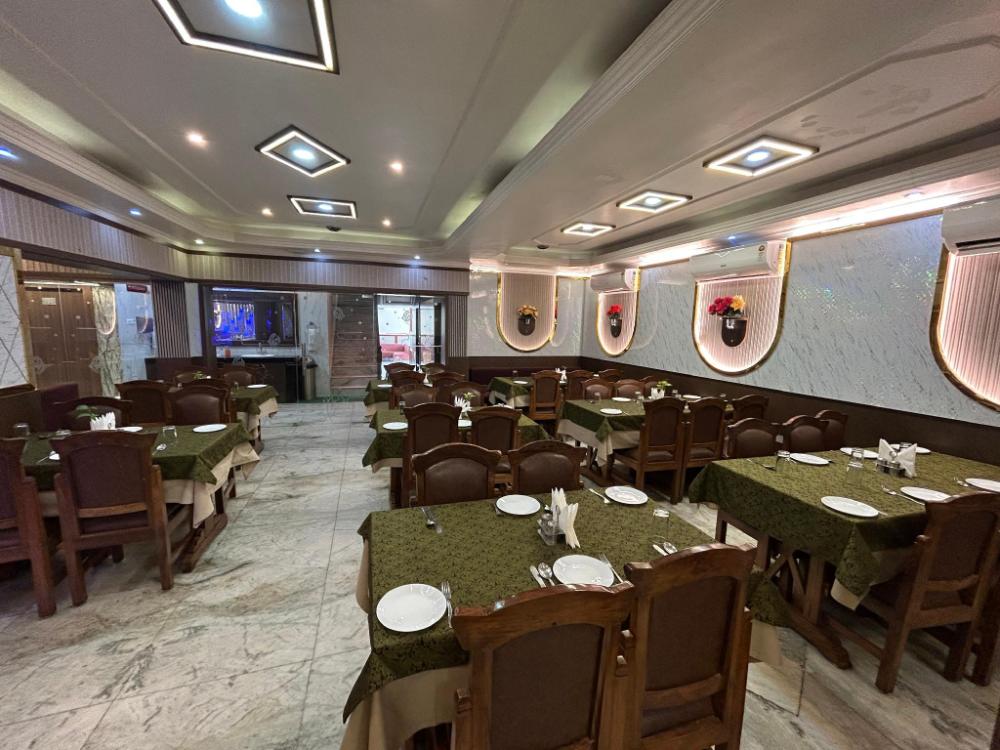 hotel delta international