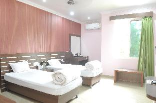 hotel delta international