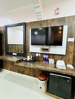 hotel delta international