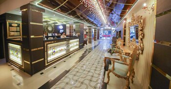 my house hotel