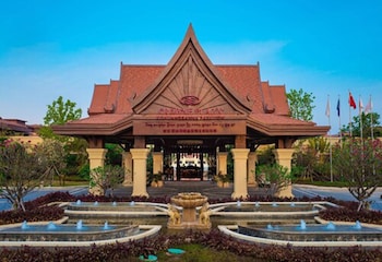 crowne plaza resort xishuangbanna parkview an ihg hotel
