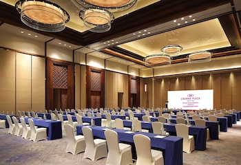crowne plaza resort xishuangbanna parkview an ihg hotel