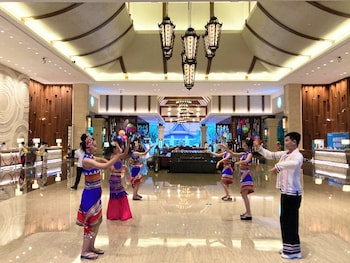 crowne plaza resort xishuangbanna parkview an ihg hotel