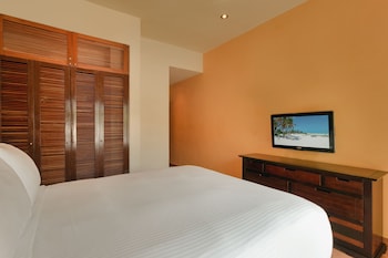 porto playa condo hotel and beachclub