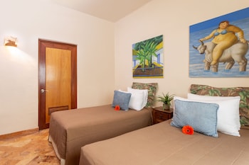porto playa condo hotel and beachclub