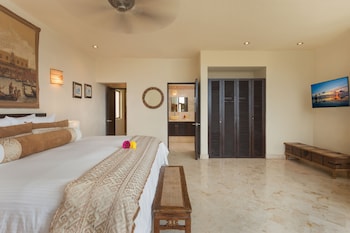 porto playa condo hotel and beachclub