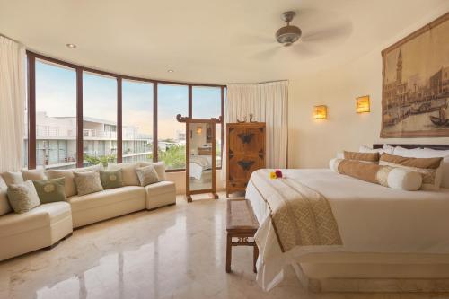 porto playa condo hotel and beachclub